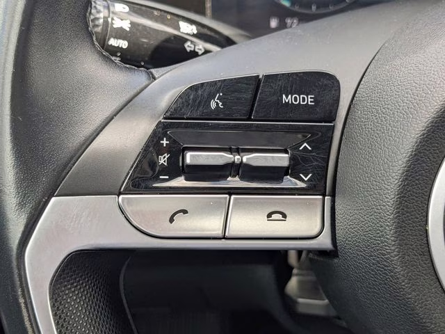 2021 Phantom Black Hyundai Elantra Limited FWD Sedan