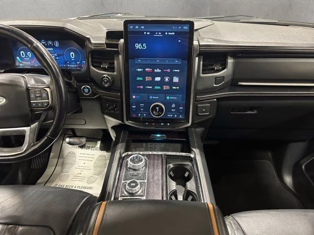 2022 Star White Metallic Tri-Coat Ford Expedition Max Platinum 4X4 SUV