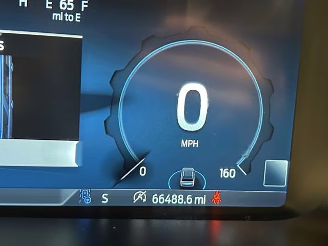 2022 Star White Metallic Tri-Coat Ford Expedition Max Platinum 4X4 SUV