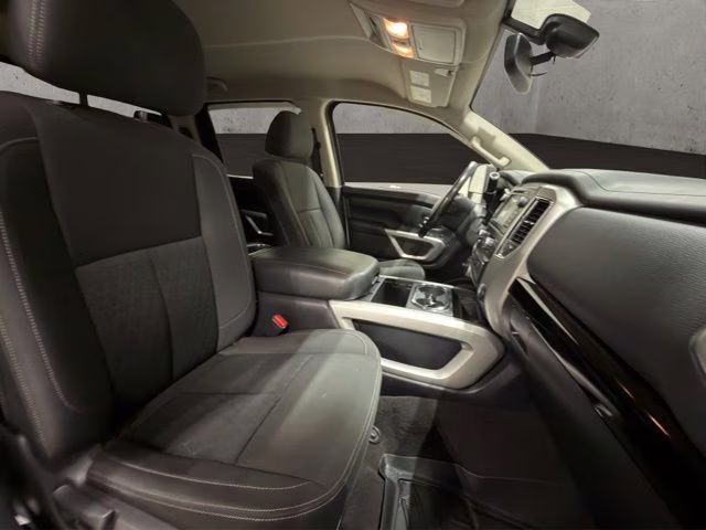 2018 Glacier White Nissan Titan XD SV 4X4 Truck