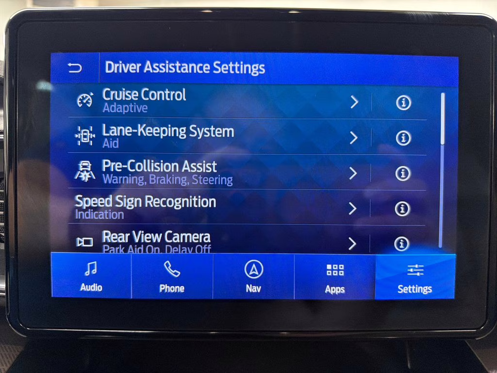 2020 Magnetic Metallic Ford Explorer XLT RWD SUV