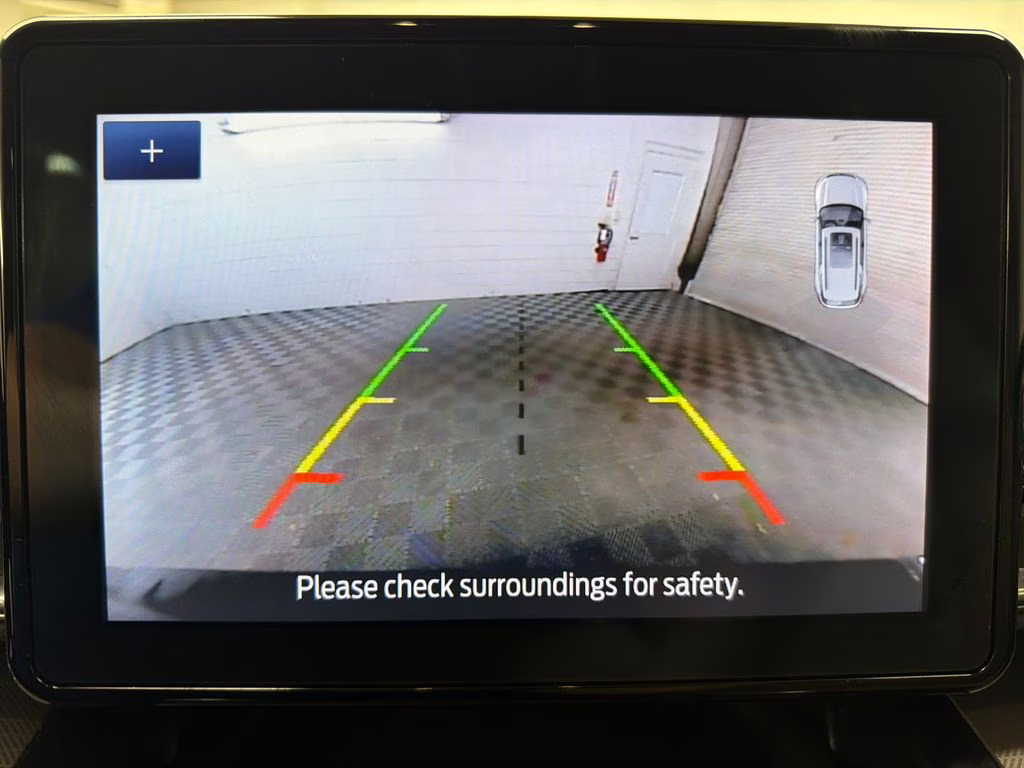 2020 Magnetic Metallic Ford Explorer XLT RWD SUV