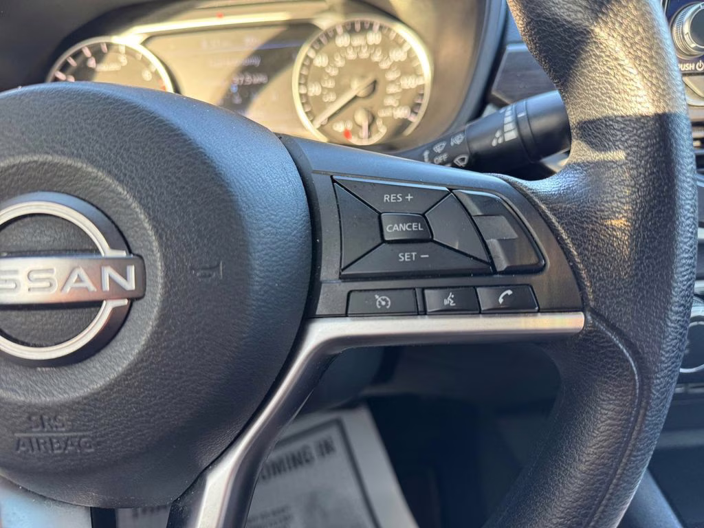 2024 Gun Metallic Nissan Altima 2.5 SV FWD Sedan