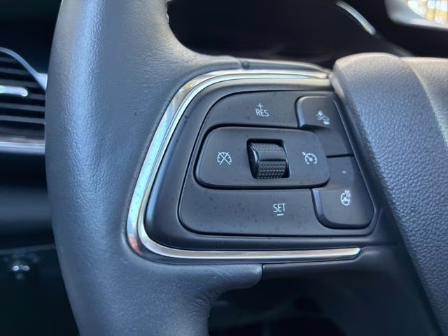 2023 Moonstone Gray Metallic Buick Envision Essence FWD SUV