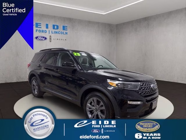 2023 Agate Black Metallic Ford Explorer XLT 4X4 SUV