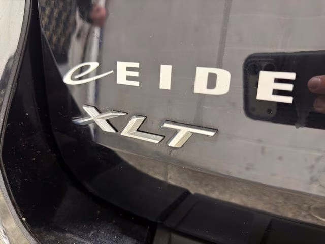 2023 Agate Black Metallic Ford Explorer XLT 4X4 SUV