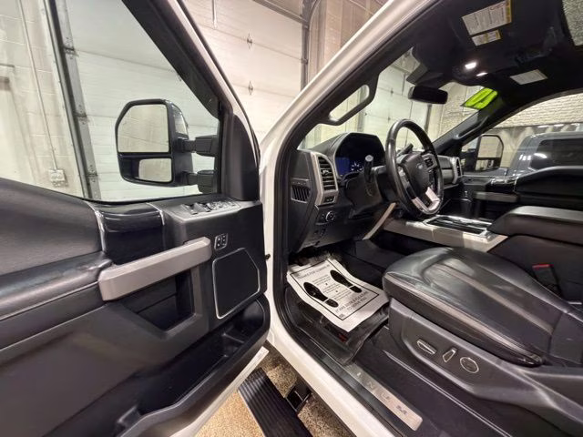 2020 Star White Metallic Tri-Coat Ford Super Duty F-250 SRW Platinum 4X4 Truck