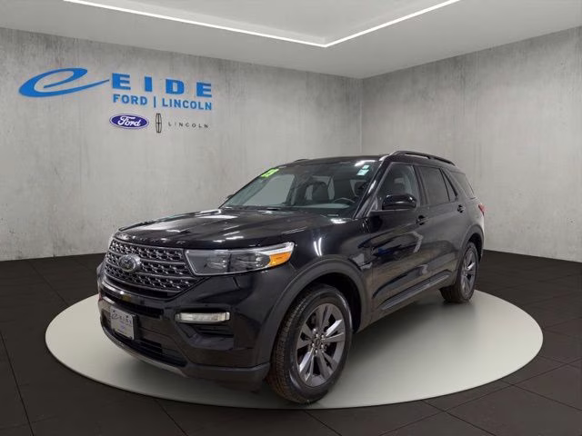 2023 Agate Black Metallic Ford Explorer XLT 4X4 SUV