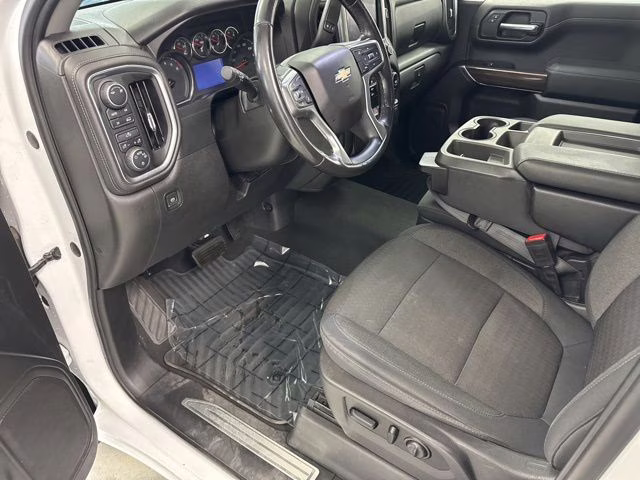 2019 Summit White Chevrolet Silverado 1500 LT 4X4 Truck