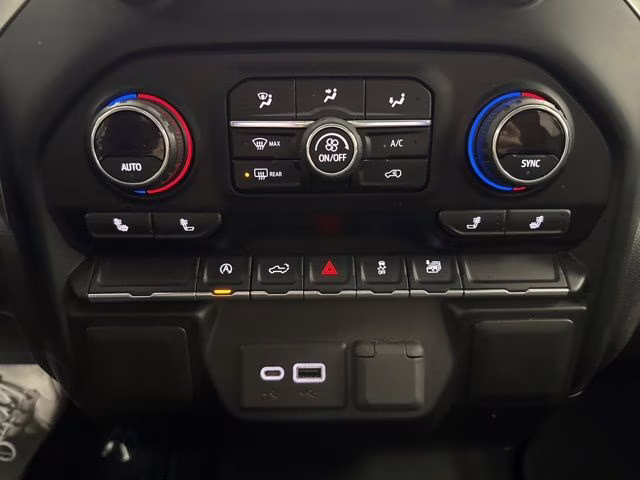 2019 Summit White Chevrolet Silverado 1500 LT 4X4 Truck