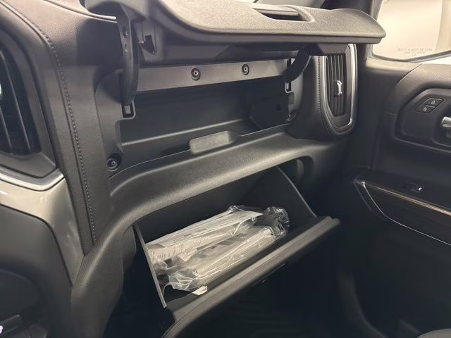 2019 Summit White Chevrolet Silverado 1500 LT 4X4 Truck