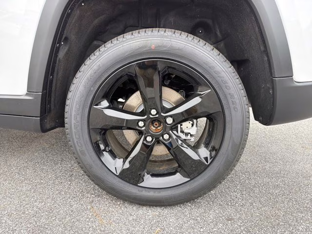 2026 Bright White Clearcoat Jeep Grand Cherokee Limited 4X4 SUV