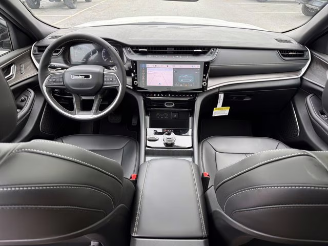 2026 Bright White Clearcoat Jeep Grand Cherokee Limited 4X4 SUV