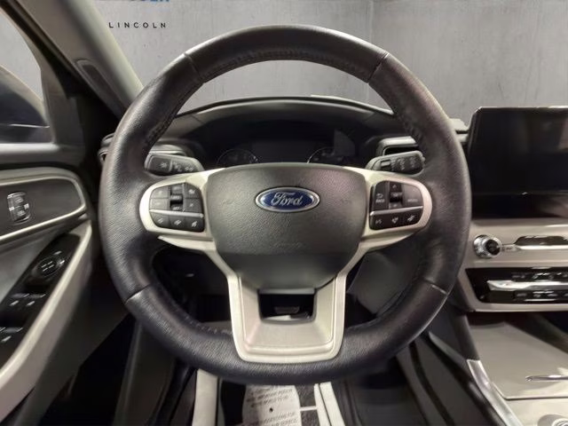 2023 Agate Black Metallic Ford Explorer XLT 4X4 SUV