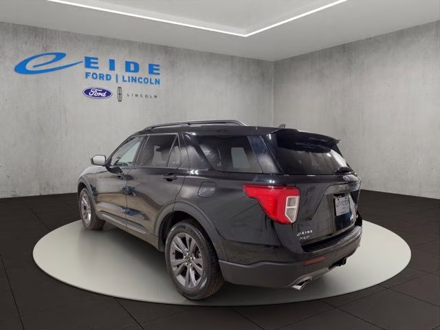 2023 Agate Black Metallic Ford Explorer XLT 4X4 SUV