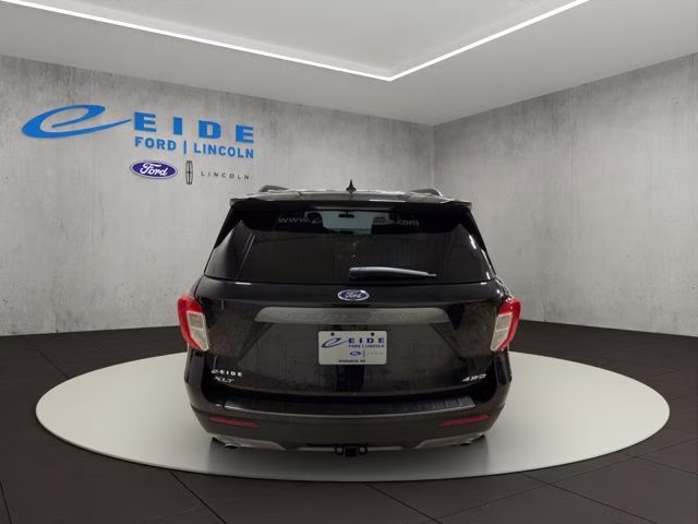 2023 Agate Black Metallic Ford Explorer XLT 4X4 SUV