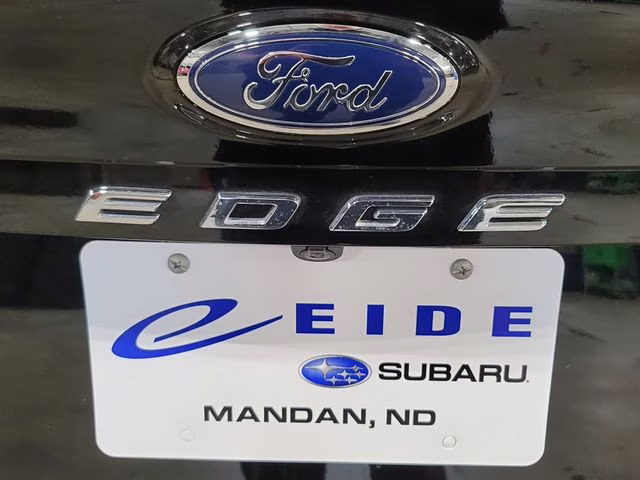 2022 Black Metallic Ford Edge SEL AWD SUV