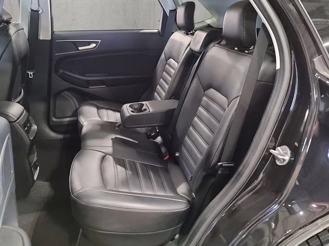 2022 Black Metallic Ford Edge SEL AWD SUV
