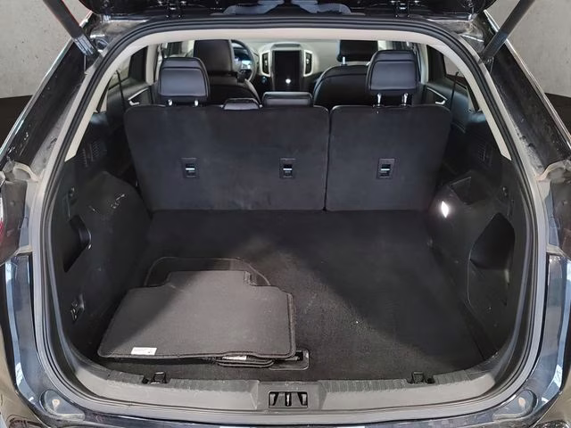 2022 Black Metallic Ford Edge SEL AWD SUV