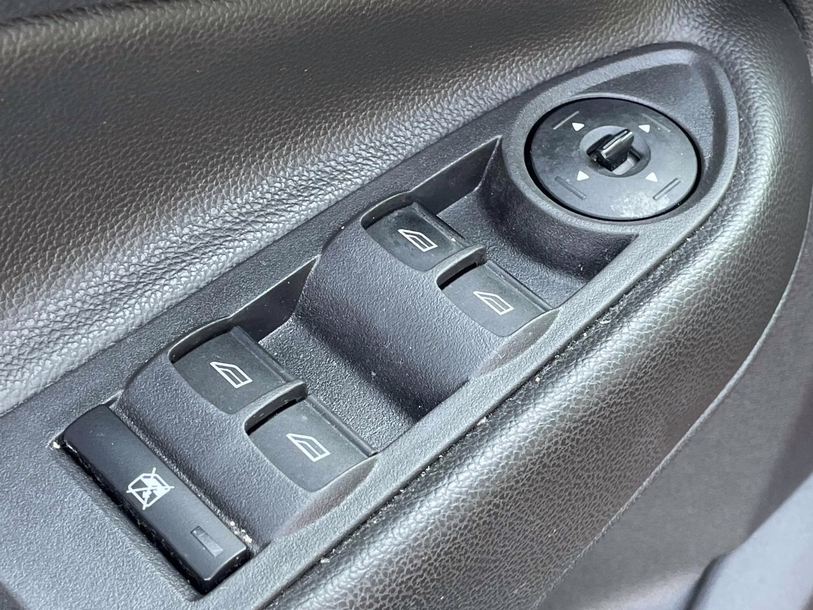 2013 Ruby Red Tinted Clearcoat Ford Escape SE 4X4 SUV