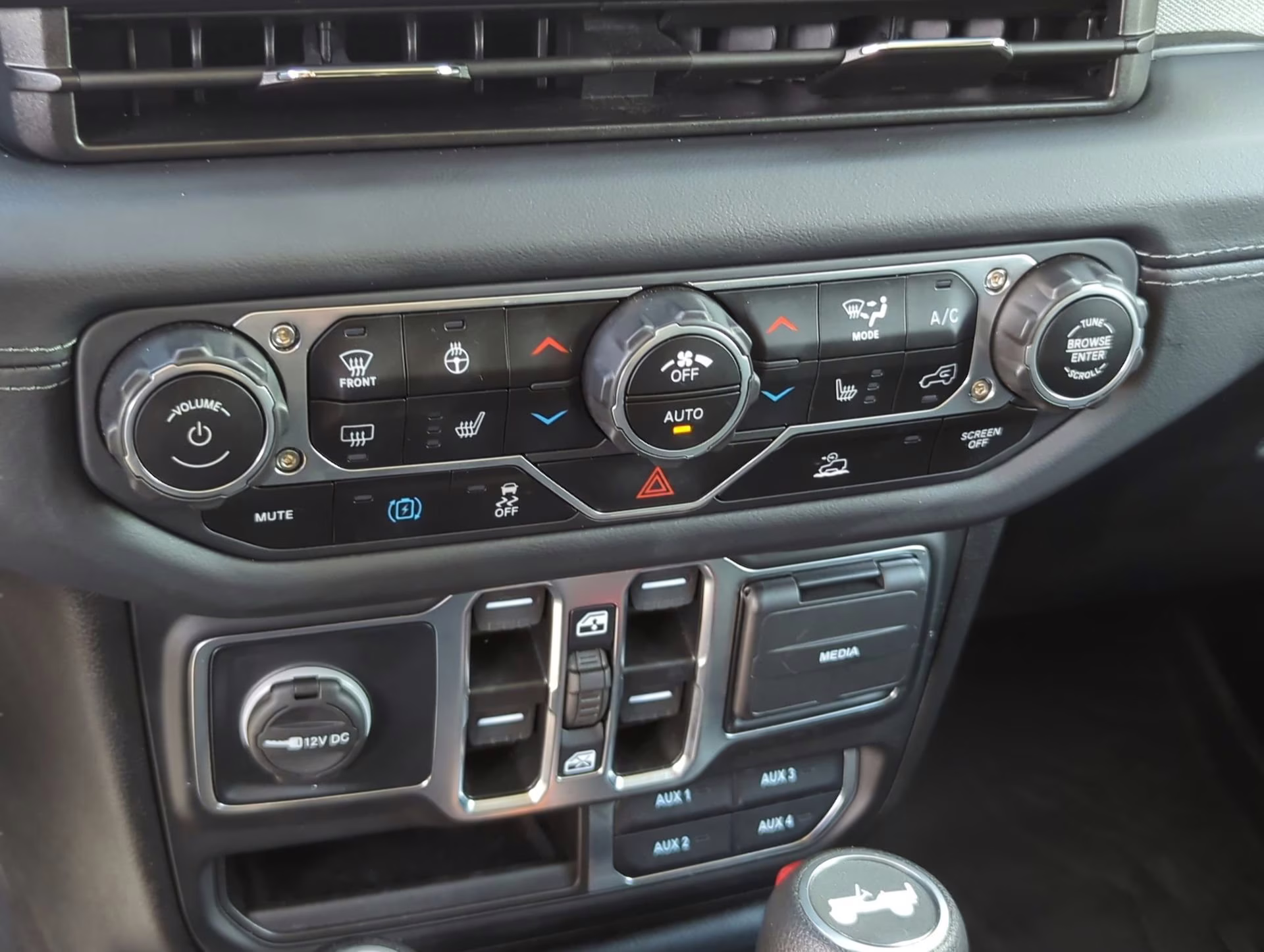 2025 Black Clearcoat Jeep Wrangler 4xe Backcountry 4X4 Convertible