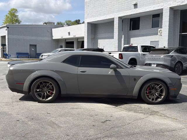 2023 Destroyer Gray Clearcoat Dodge Challenger SRT Hellcat Widebody RWD Coupe