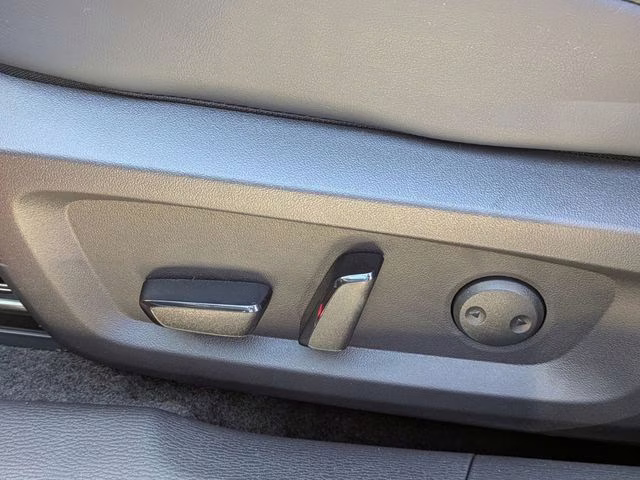 2026 Red Diamond Mitsubishi Outlander LE FWD SUV