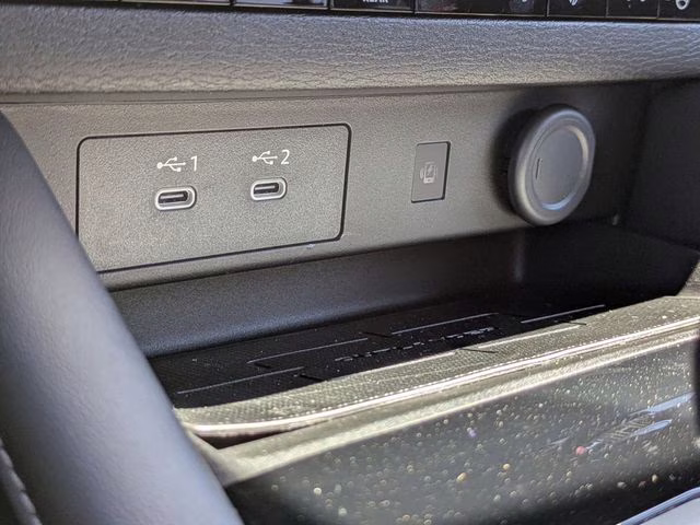 2026 Red Diamond Mitsubishi Outlander LE FWD SUV