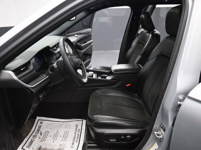 2024 Silver Zynith Jeep Grand Cherokee Altitude X 4X4 SUV