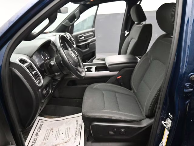 2022 Patriot Blue Pearlcoat Ram 1500 Big Horn/Lone Star 4X4 Truck