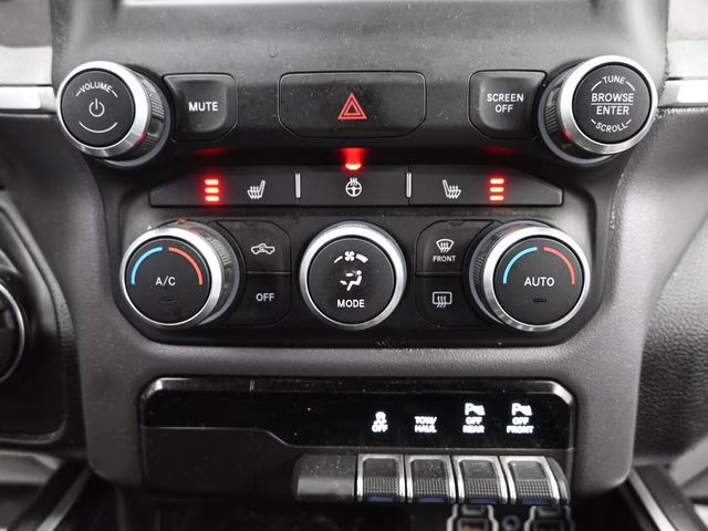 2022 Patriot Blue Pearlcoat Ram 1500 Big Horn/Lone Star 4X4 Truck