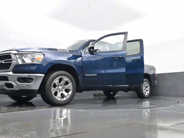 2022 Patriot Blue Pearlcoat Ram 1500 Big Horn/Lone Star 4X4 Truck