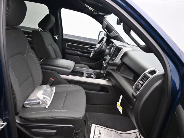 2022 Patriot Blue Pearlcoat Ram 1500 Big Horn/Lone Star 4X4 Truck