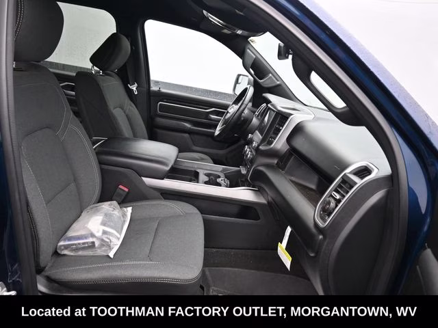 2022 Patriot Blue Pearlcoat Ram 1500 Big Horn/Lone Star 4X4 Truck
