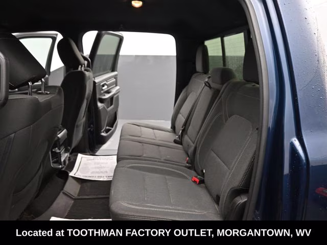 2022 Patriot Blue Pearlcoat Ram 1500 Big Horn/Lone Star 4X4 Truck