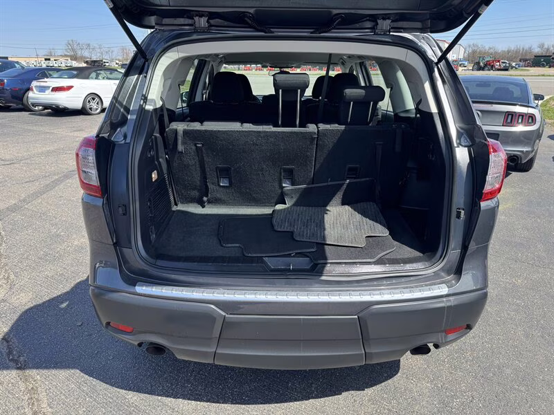 2019 Magnetite Gray Metallic Subaru Ascent AWD SUV