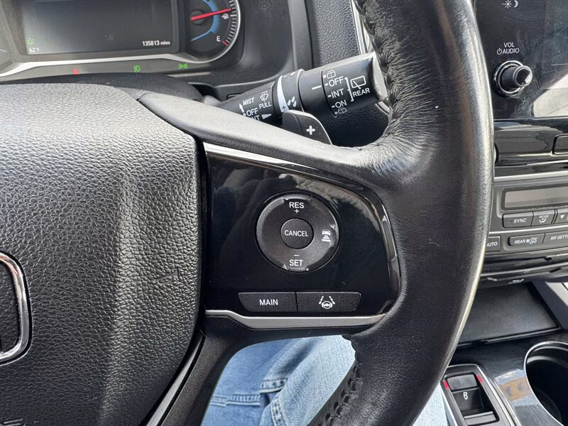 2019 Modern Steel Metallic Honda Pilot Touring AWD SUV