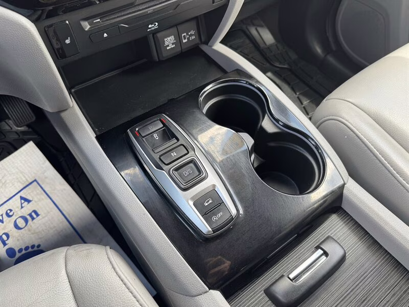 2019 Modern Steel Metallic Honda Pilot Touring AWD SUV