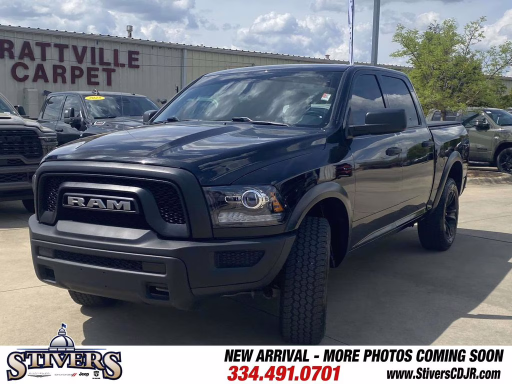 2024 Diamond Black Crystal Pearlcoat Ram 1500 Classic Warlock 4X4 Truck