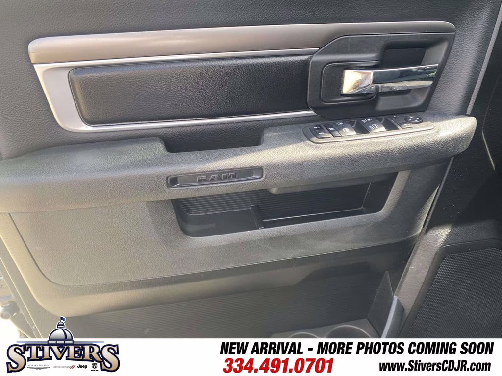 2024 Diamond Black Crystal Pearlcoat Ram 1500 Classic Warlock 4X4 Truck