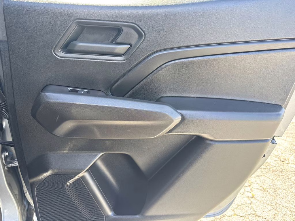 2024 Sterling Gray Metallic Chevrolet Colorado Trail Boss 4X4 Truck