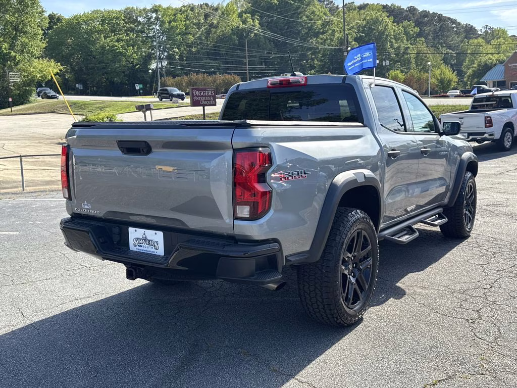 2024 Sterling Gray Metallic Chevrolet Colorado Trail Boss 4X4 Truck