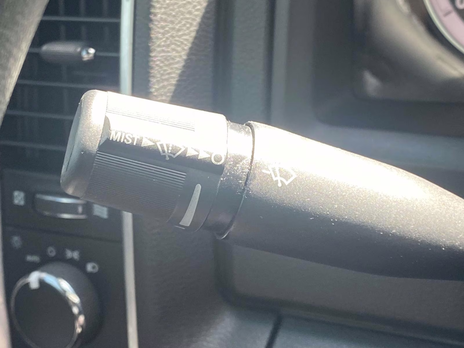 2024 Diamond Black Crystal Pearlcoat Ram 1500 Classic Warlock 4X4 Truck