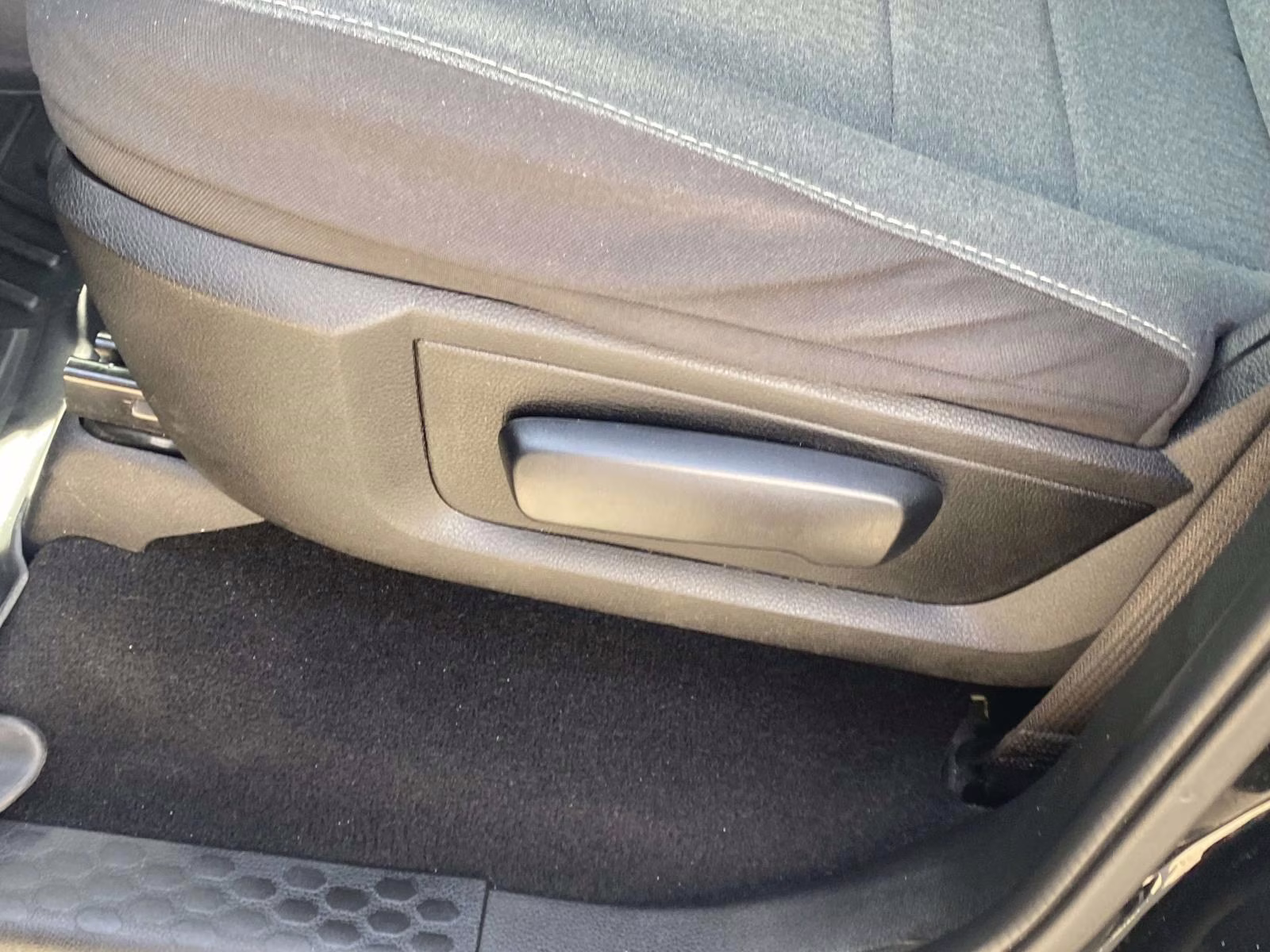 2024 Diamond Black Crystal Pearlcoat Ram 1500 Classic Warlock 4X4 Truck