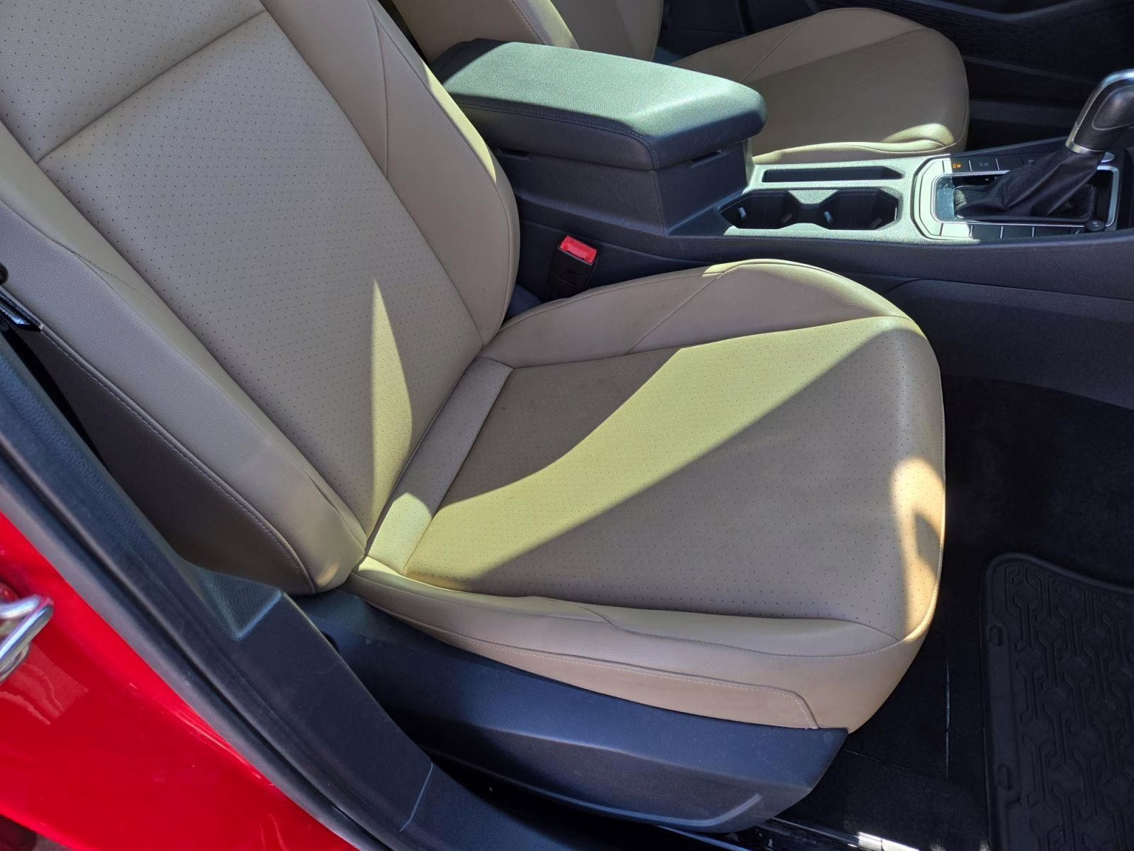 2019 Tornado Red Volkswagen Jetta SEL FWD Sedan