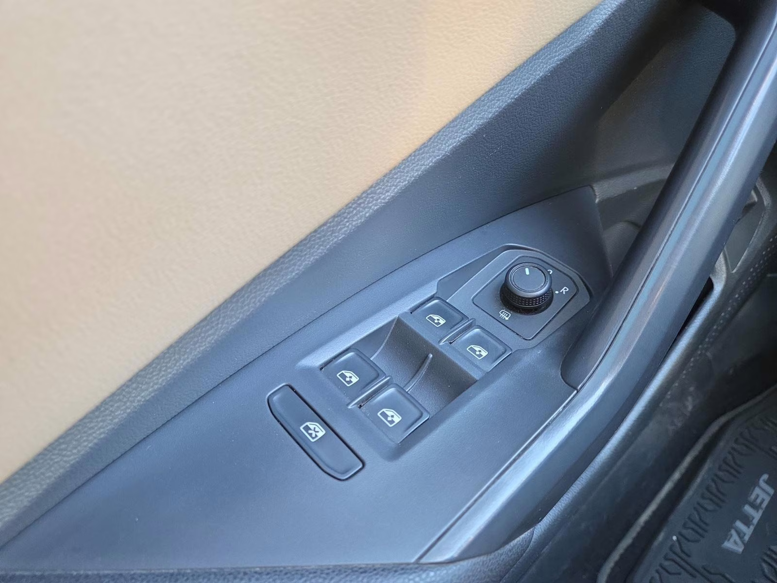 2019 Tornado Red Volkswagen Jetta SEL FWD Sedan