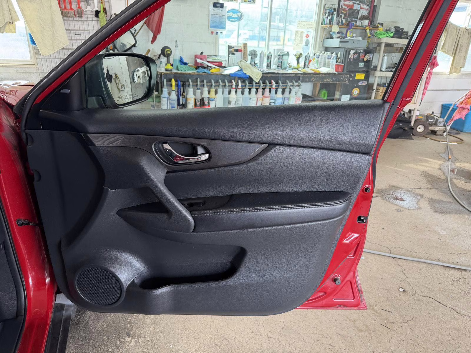 2017 Palatial Ruby Nissan Rogue SV FWD SUV