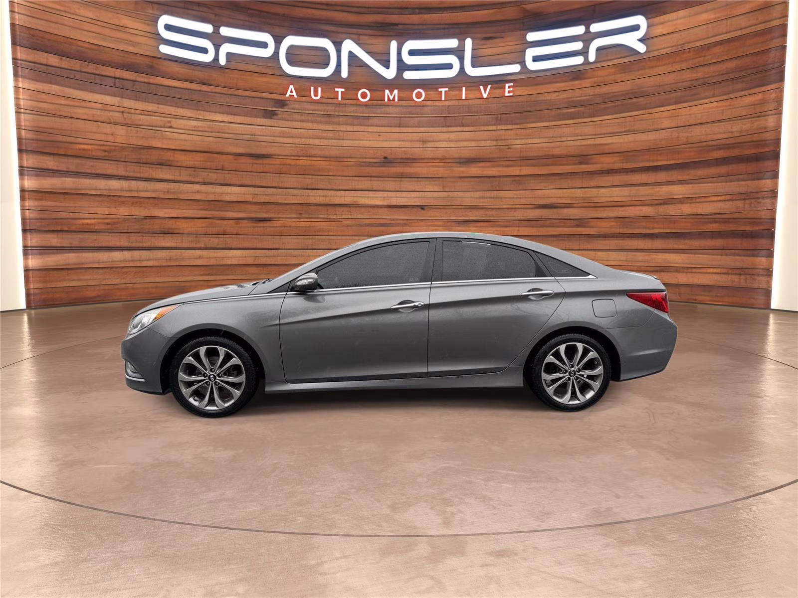 Used 2014 Hyundai Sonata SE with VIN 5NPEC4AC1EH926947 for sale in Ashland, OH
