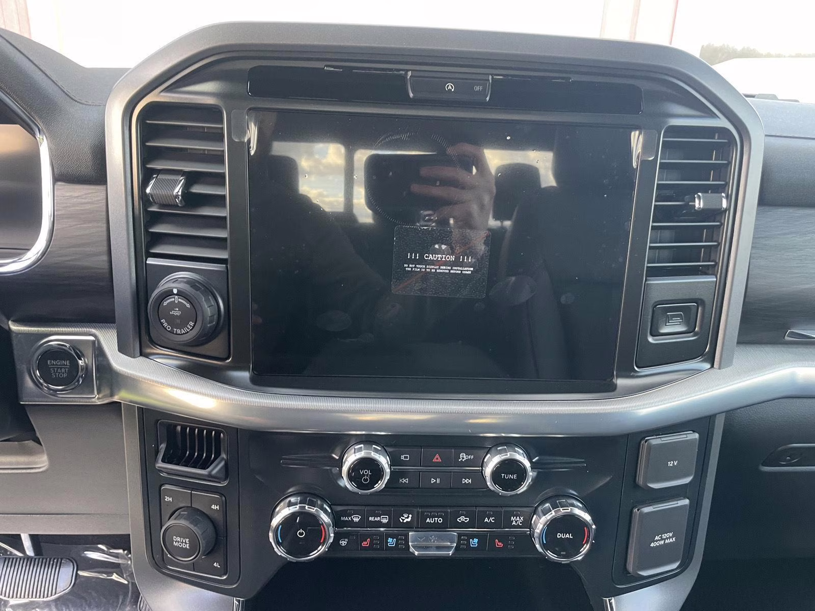 2026 Argon Blue Ford F-150 LARIAT 4X4 Truck