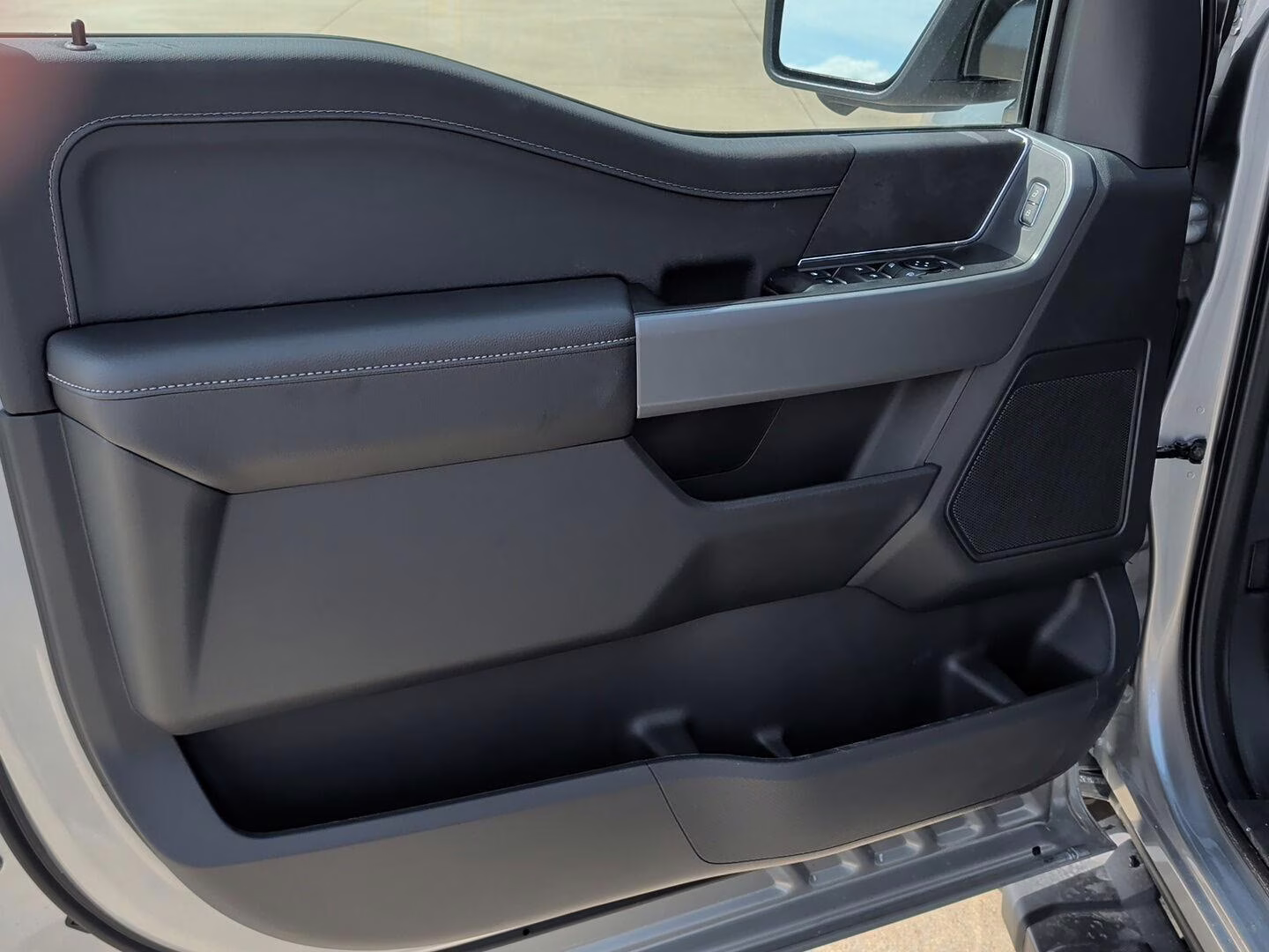 2026 Iconic Silver Ford F-150 XLT 4X4 Truck